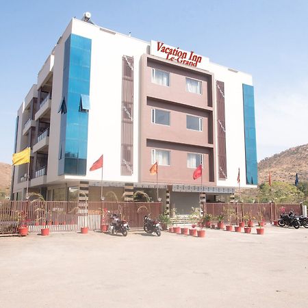 Tulip Le Grand Hotel Udaipur Eksteriør billede